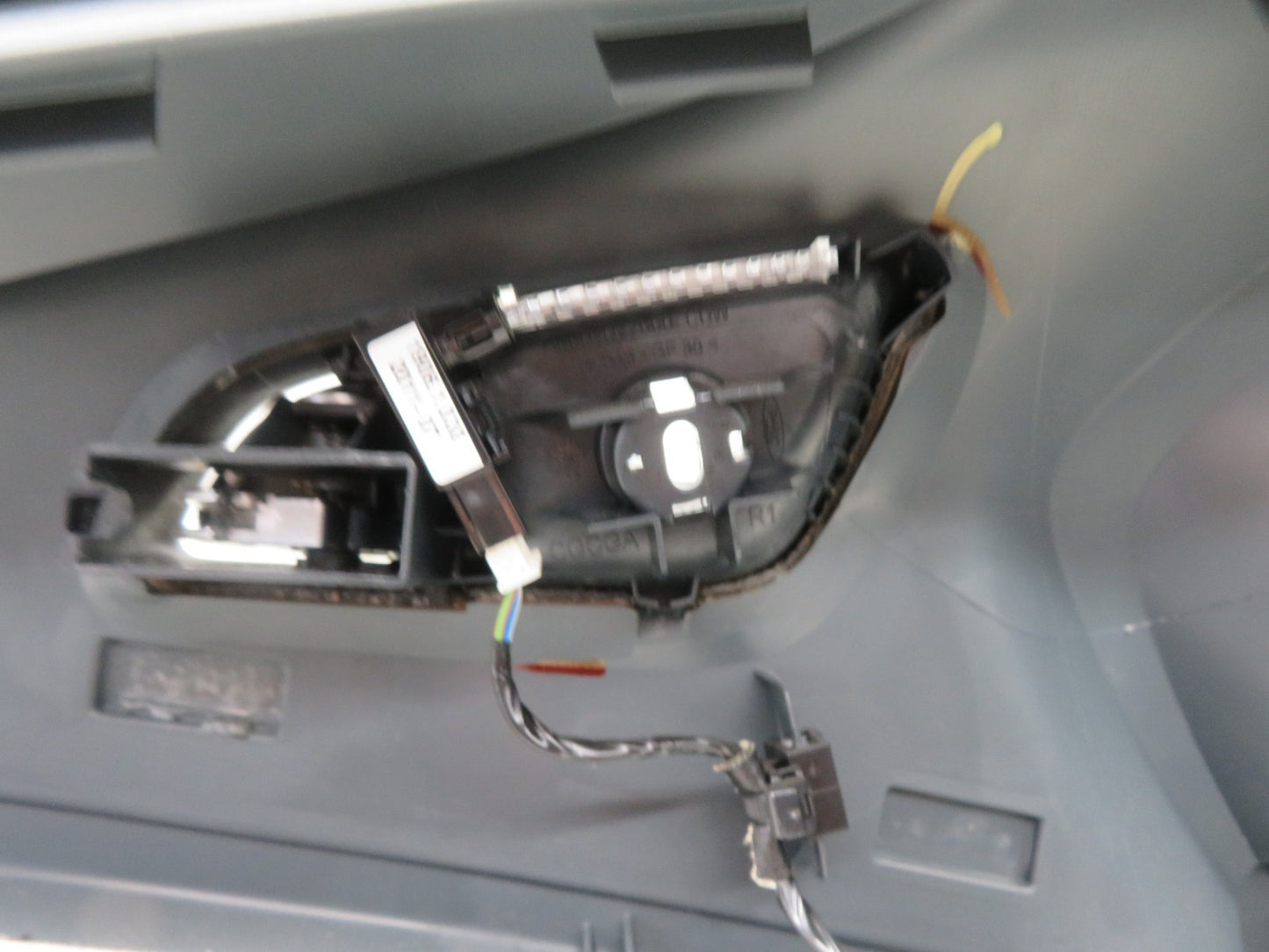 FORD C MAX OSF DRIVER FRONT INTERIOR DOOR CARD 2010-2015