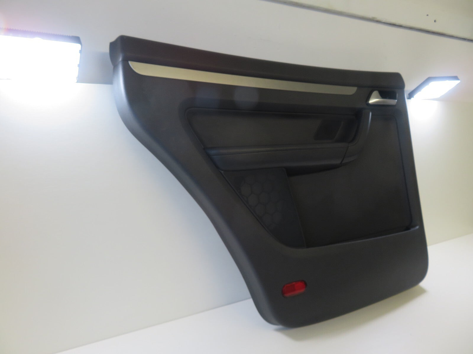 VOLKSWAGEN VW TOURAN NSR PASSENGER REAR DOOR CARD 1T0867211 2003-2010