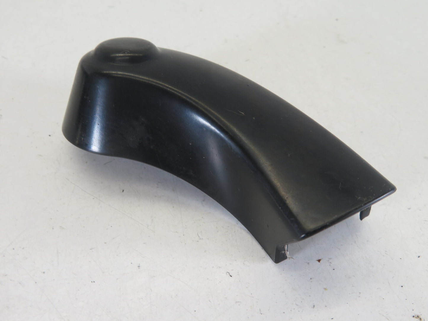 BMW MINI COOPER R52 FRONT WIPER ARM NUT COVER TRIM 80005617 2004-2006 A2018-25