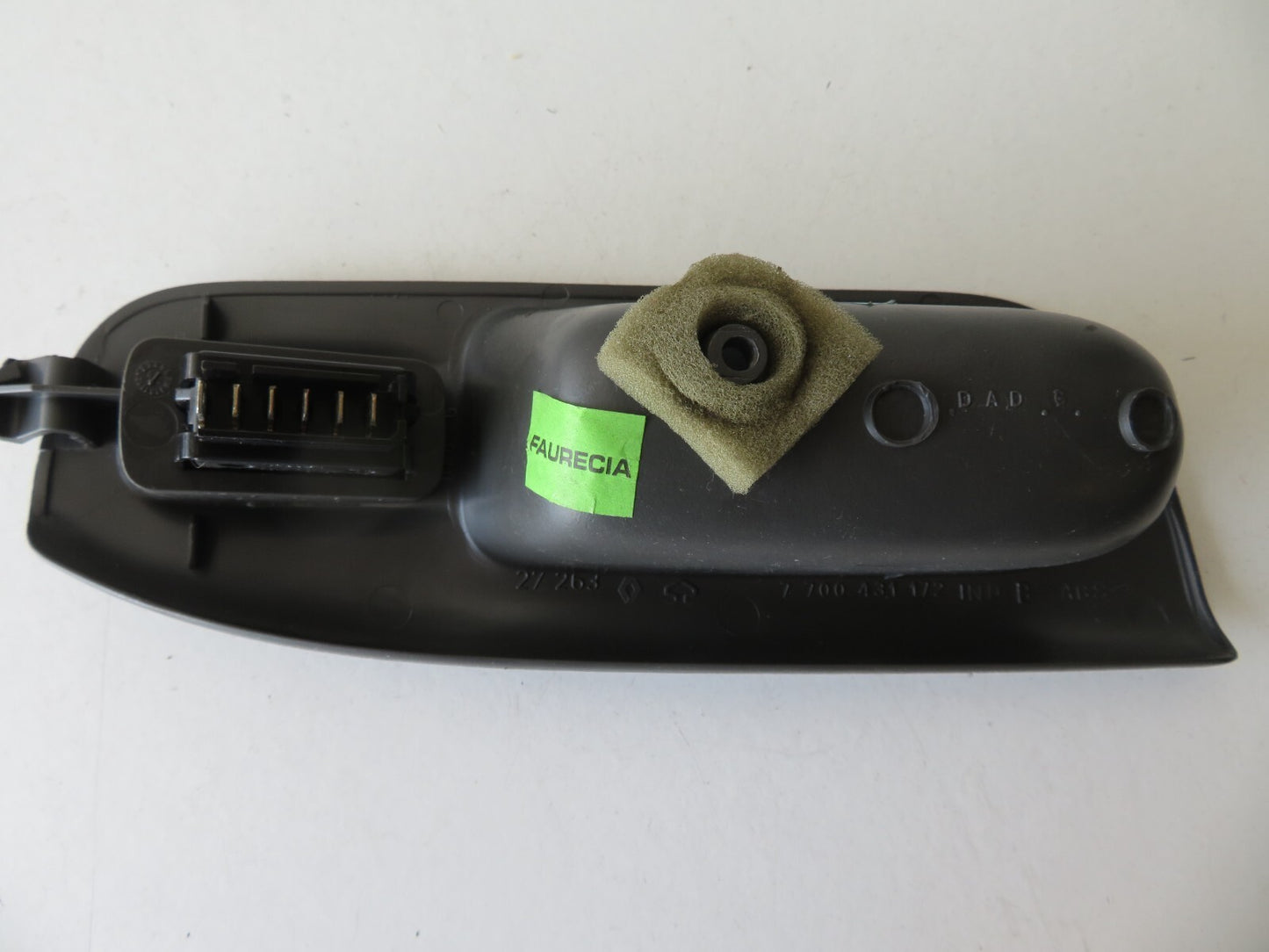 RENAULT SCENIC MK1 NS PASSENGER SIDE WINDOW SWITCH 7700431172 1996-2003 AMS1351