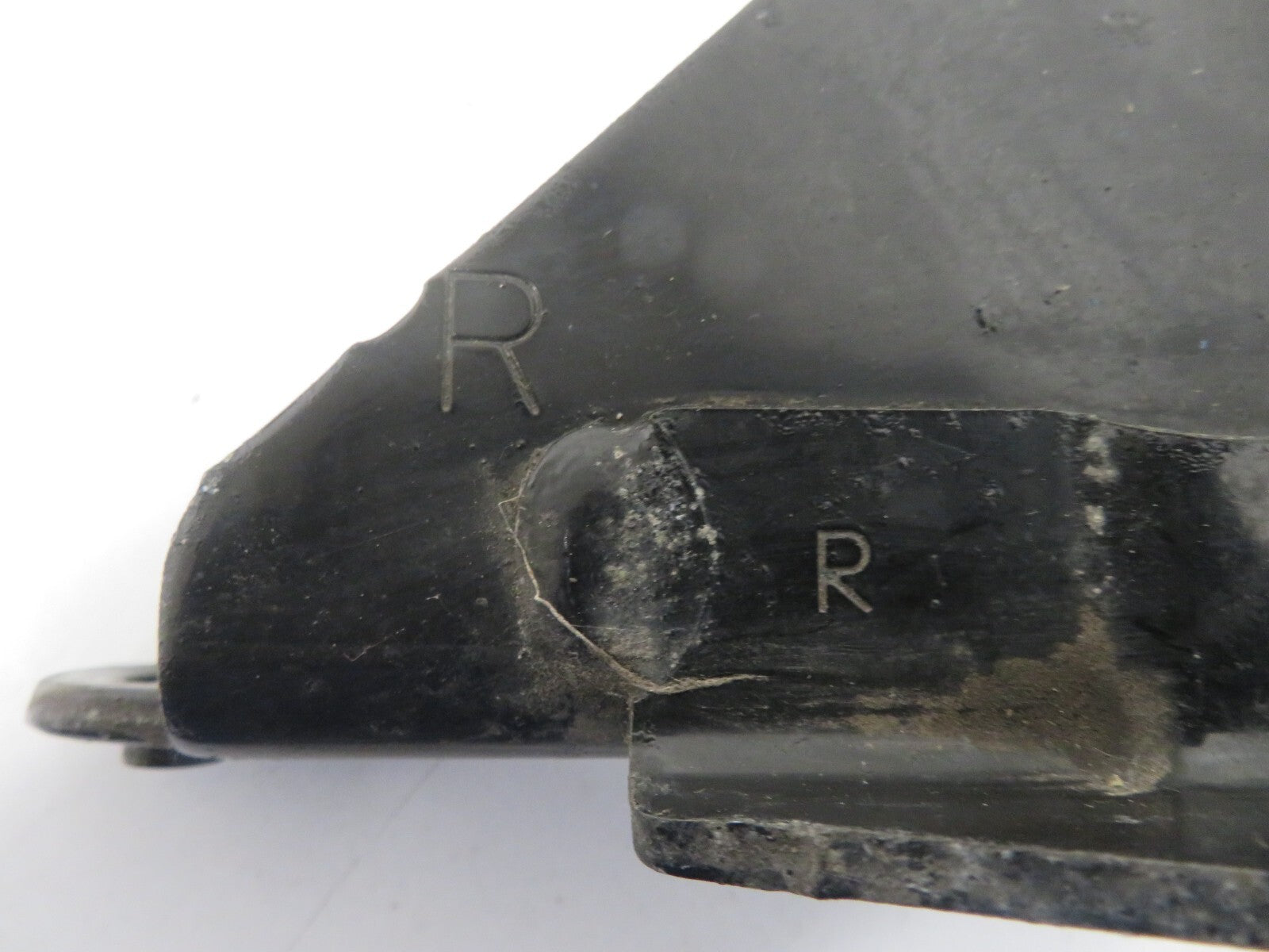 MAZDA 5 MPV OSR SLIDING DOOR HINGE BOTTOM ROLLER 2005-2010 1520-2