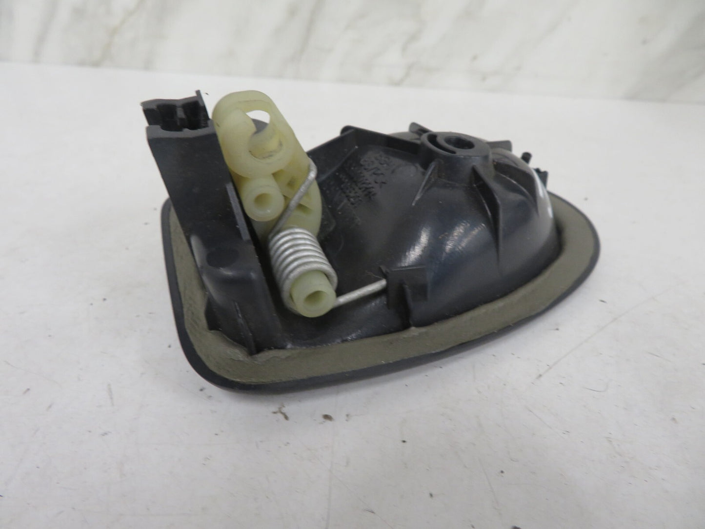 RENAULT SCENIC MK1 NS INTERIOR DOOR HANDLE 8200028994 1999-2003 MIX1517-15