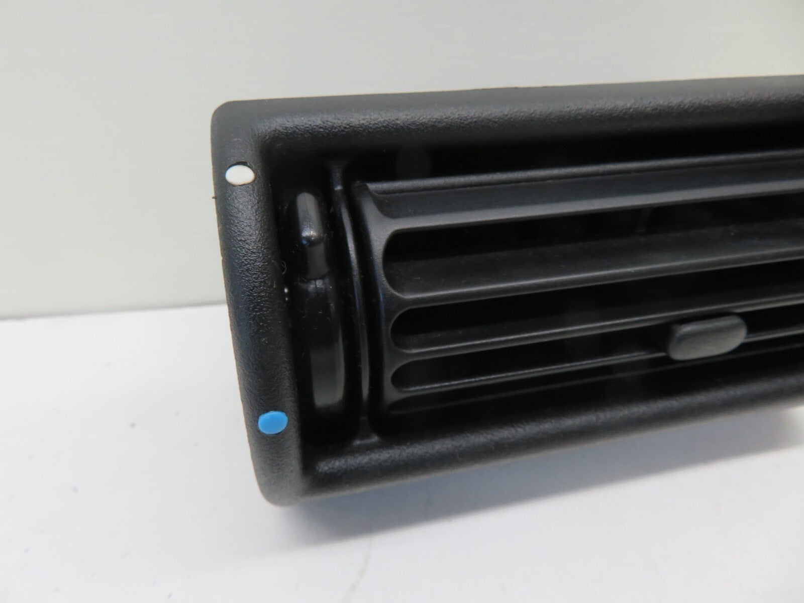 LAND ROVER FREELANDER 1 DASHBOARD AIR VENT 2004-2006 1734-8