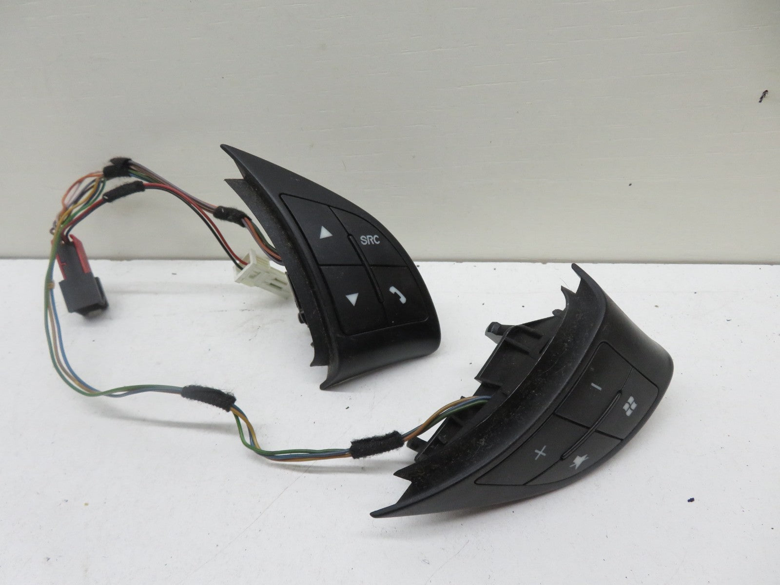 FIAT 500 STEERING WHEEL CONTROLS 61926390 2007-2012 1837-16