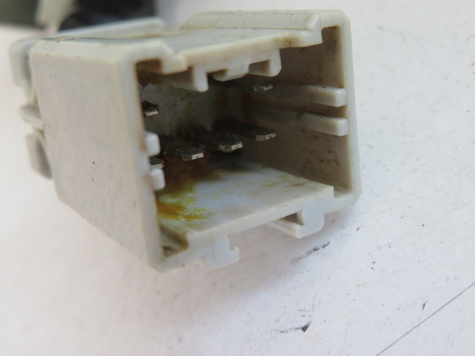 HONDA JAZZ NSF DOOR LOCK CATCH 2002-2008 AM1204-3