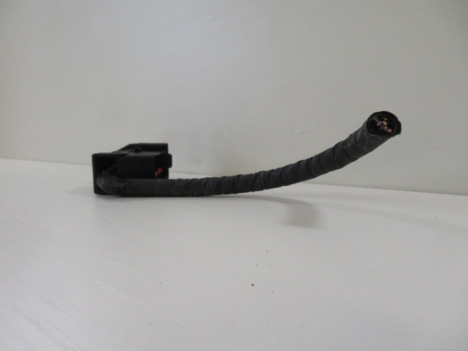 FORD C MAX GRAND PASSENGER FRONT SEAT CUT LOOM 3M5T-14N003-SB 2010-2015 1726-6