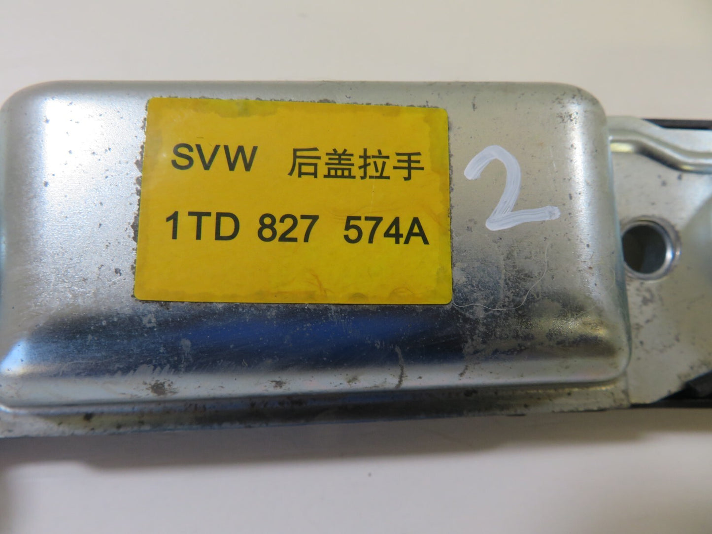 VOLKSWAGEN VW TOURAN REAR TAILGATE NUMBERPLATE LIGHTS 1TD827574A 2003-09 1019-2