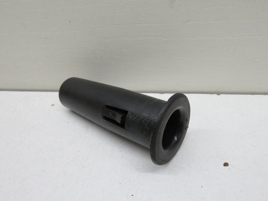 BMW E36 FRONT ARM REST BUSH TRIM 8135595 1991-1998 1658-22