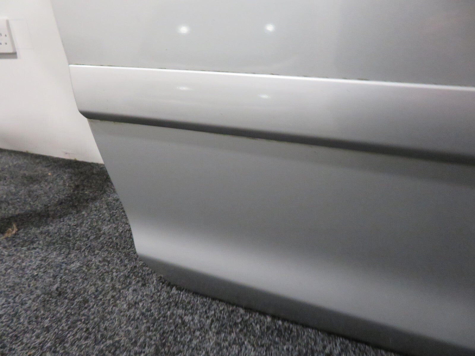 VAUXHALL CORSA D OS DRIVER SIDE DOOR WITH GLASS 3DR SILVER 2006-2010