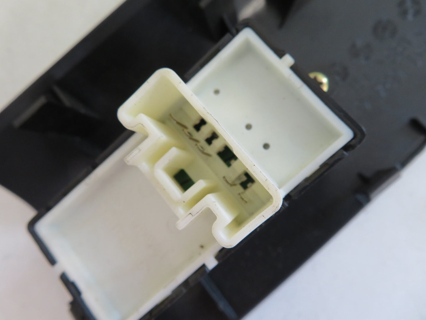 MAZDA RX8 NS PASSENGER WINDOW SWITCH 2003-2008 MIX1222-2