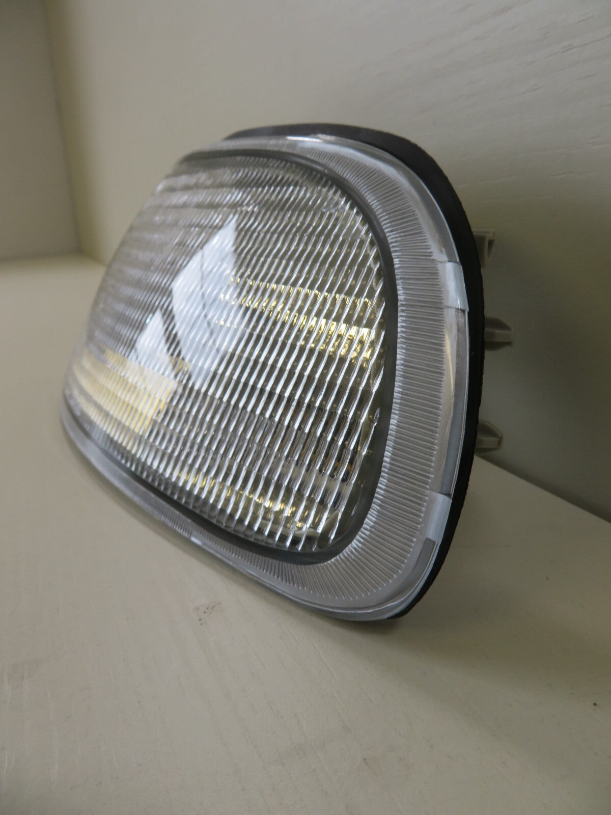 NS PASSENGER LH FRONT INDICATOR LIGHT FOR HONDA ACCORD 1992-1995 18-5460-01-2B