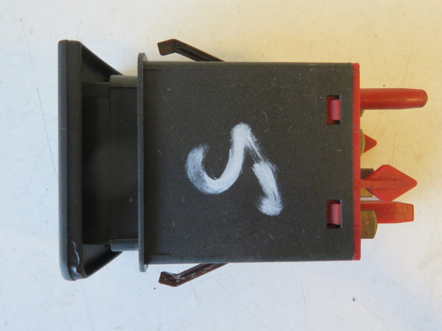 VOLKSWAGEN VW GOLF MK4 ASR TRACTION SWITCH 1J0927133A 1998-2004 AMS1703-5