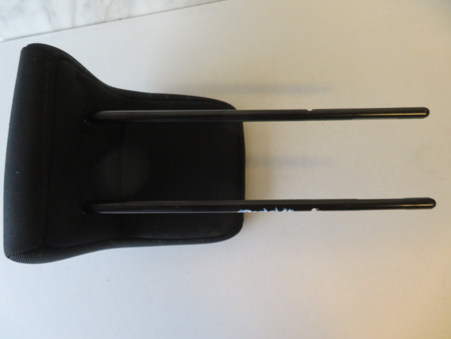 TOYOTA YARIS MK2 REAR MIDDLE CLOTH HEAD REST 2005-2011 AMS1445