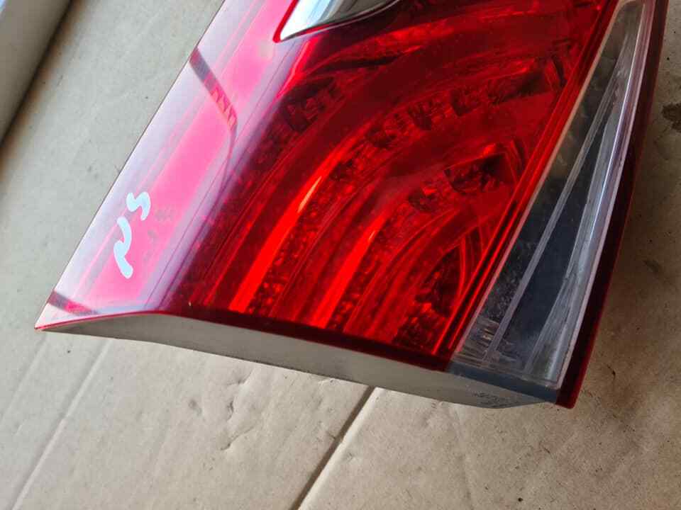 HYUNDAI I40 ESTATE NS REAR INNER TAIL LIGHT 2012-2015