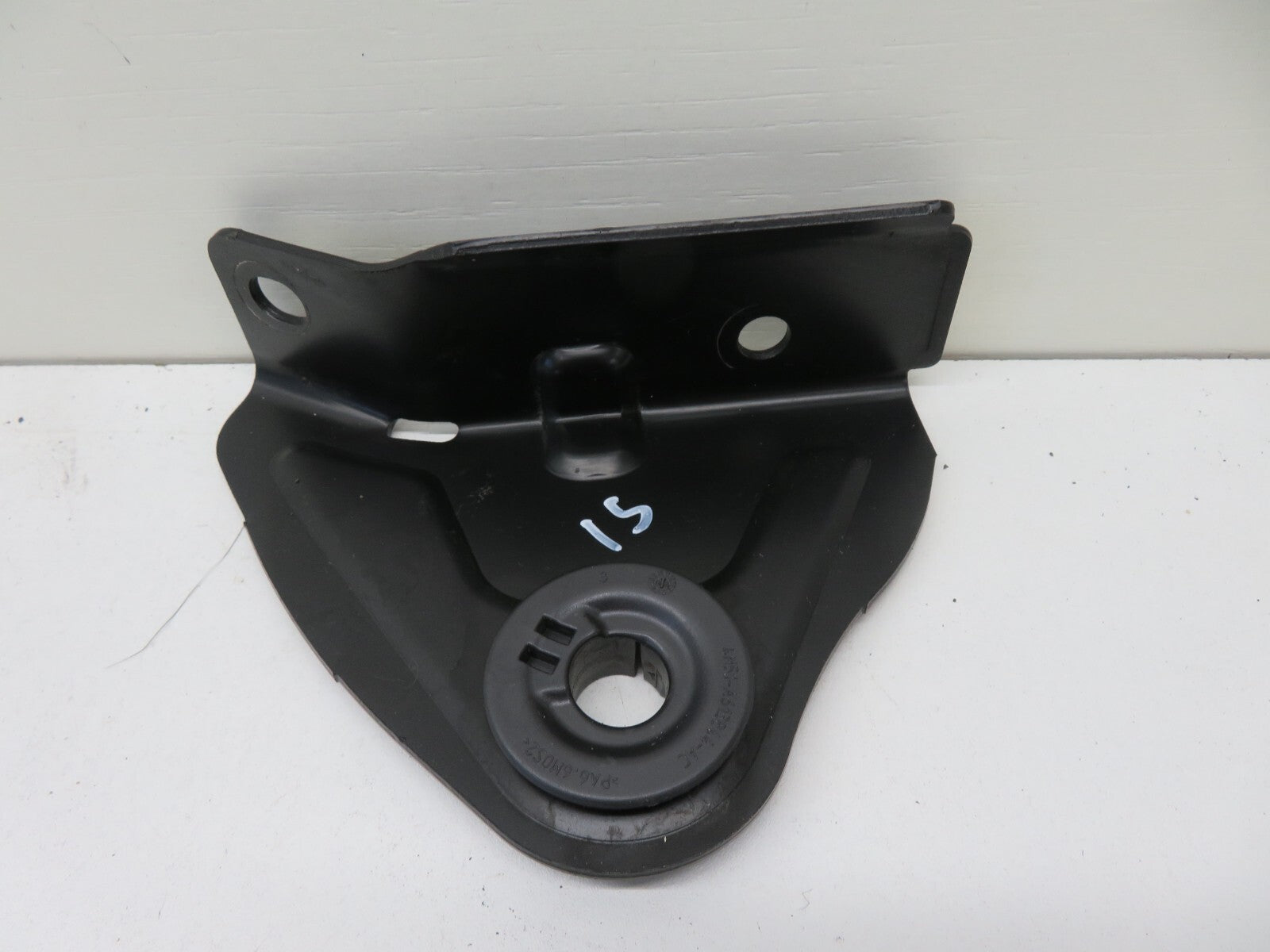 FORD FOCUS ST SEAT SUPPORT BRACKET 4M51-A60615-AD 2006-2010 1299-15