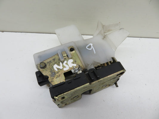 RENAULT ESPACE MK3 NSR LEFT REAR DOOR LOCK CATCH 1996-2002 1508-9