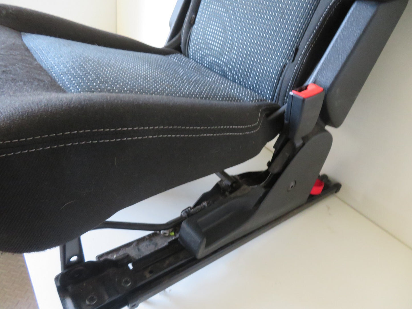 FORD S MAX REAR MIDDLE ROW OS DRIVER SIDE CLOTH SEAT 2010-2014