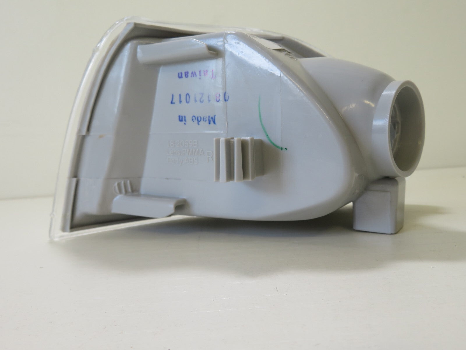 OS DRIVER RH FRONT INDICATOR LIGHT FOR VAUXHALL ASTRA 1991-1994 18-2069-11-2