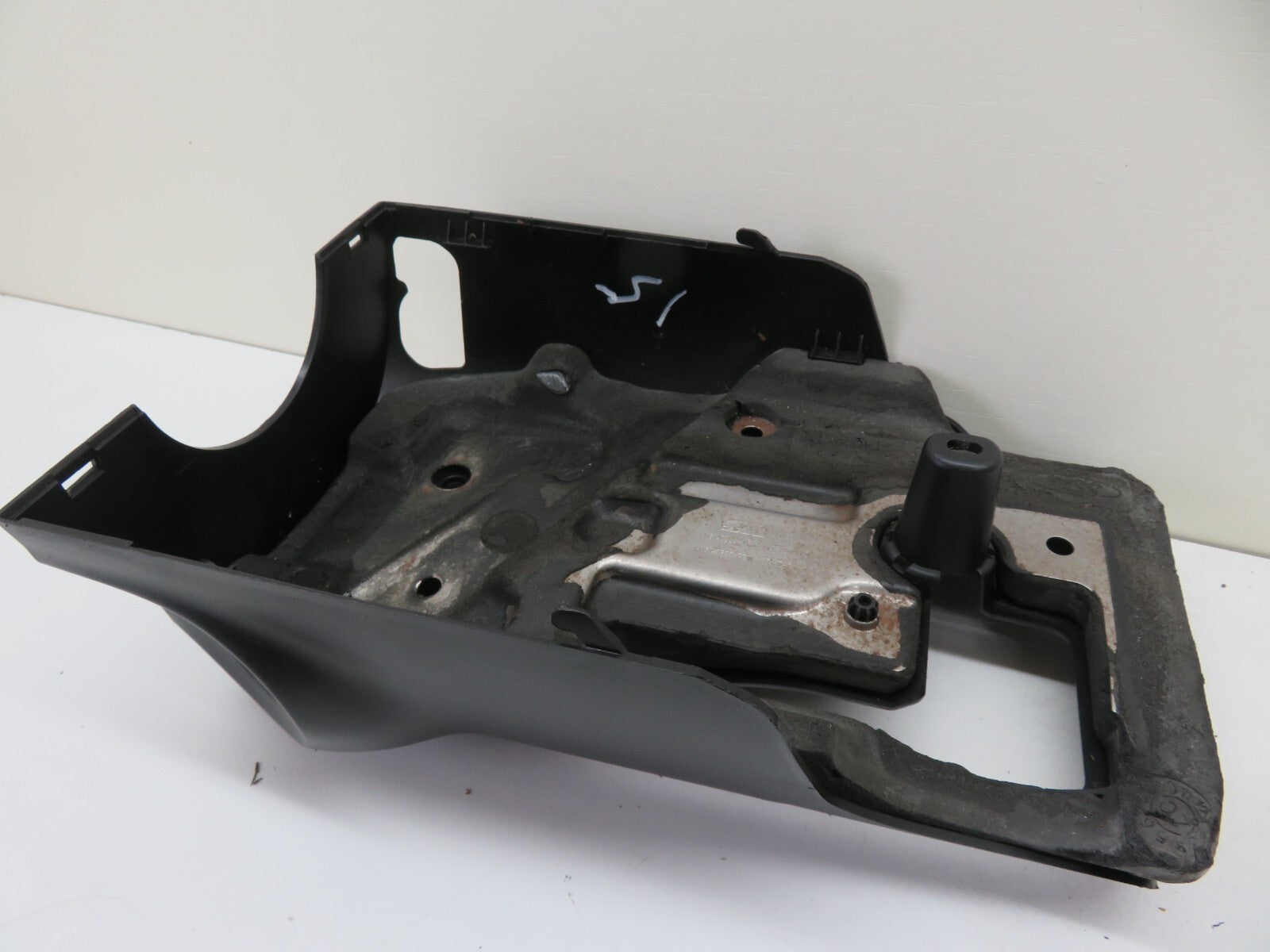 FORD FOCUS MK2 ST225 STEERING COLUMN LOWER TRIM 2006-2010 1330-15