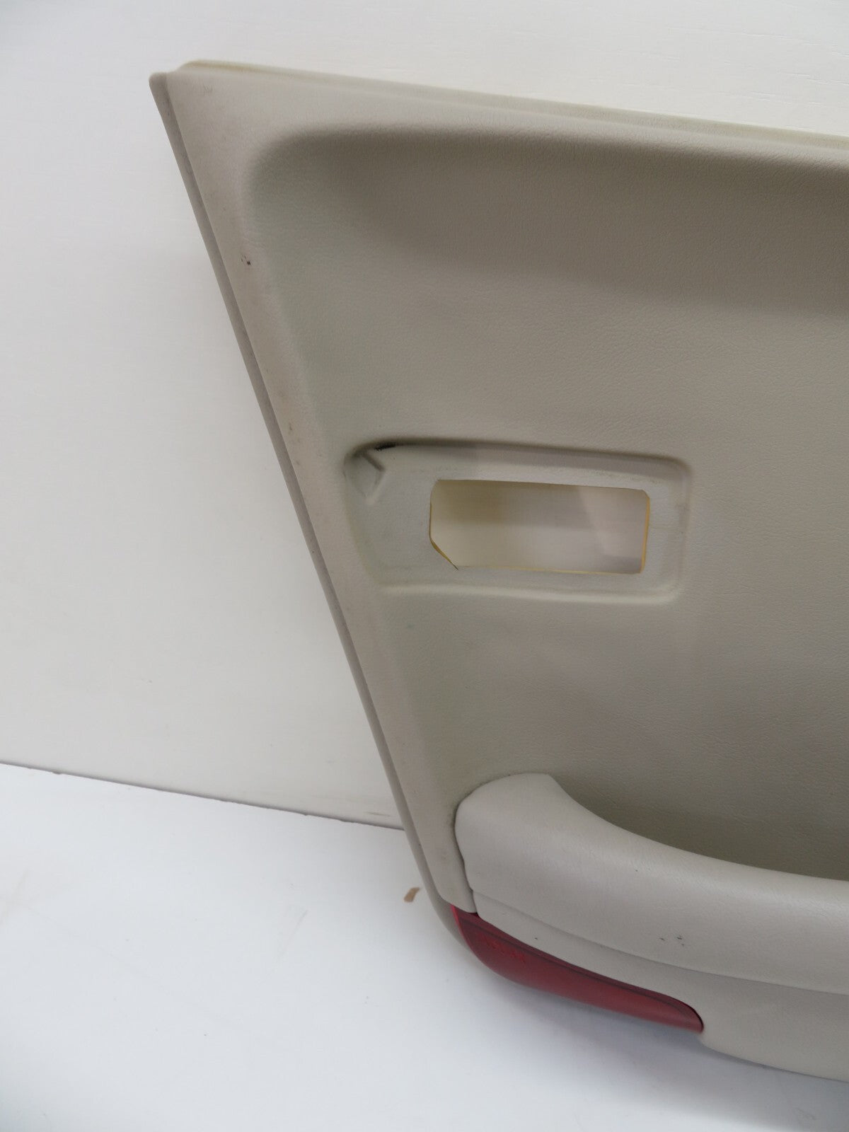 JAGUAR XJR NSR REAR PASSENGER INTERIOR DOOR PANEL WITH SPEAKER ASHTRAY 1994-2001