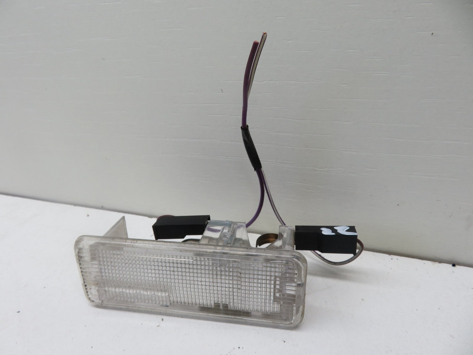 LAND ROVER FREELANDER 1 INTERIOR BOOT LIGHT 1997-2006 1730-22