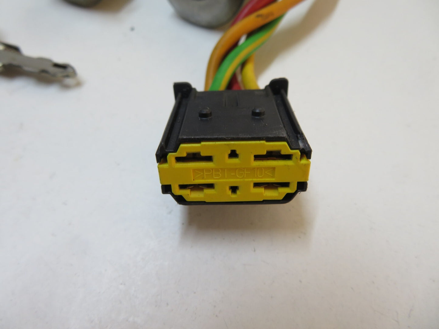 RENAULT MEGANE MK1 IGNITION BARREL WITH KEY LOCK SET 1999-2002 Y171