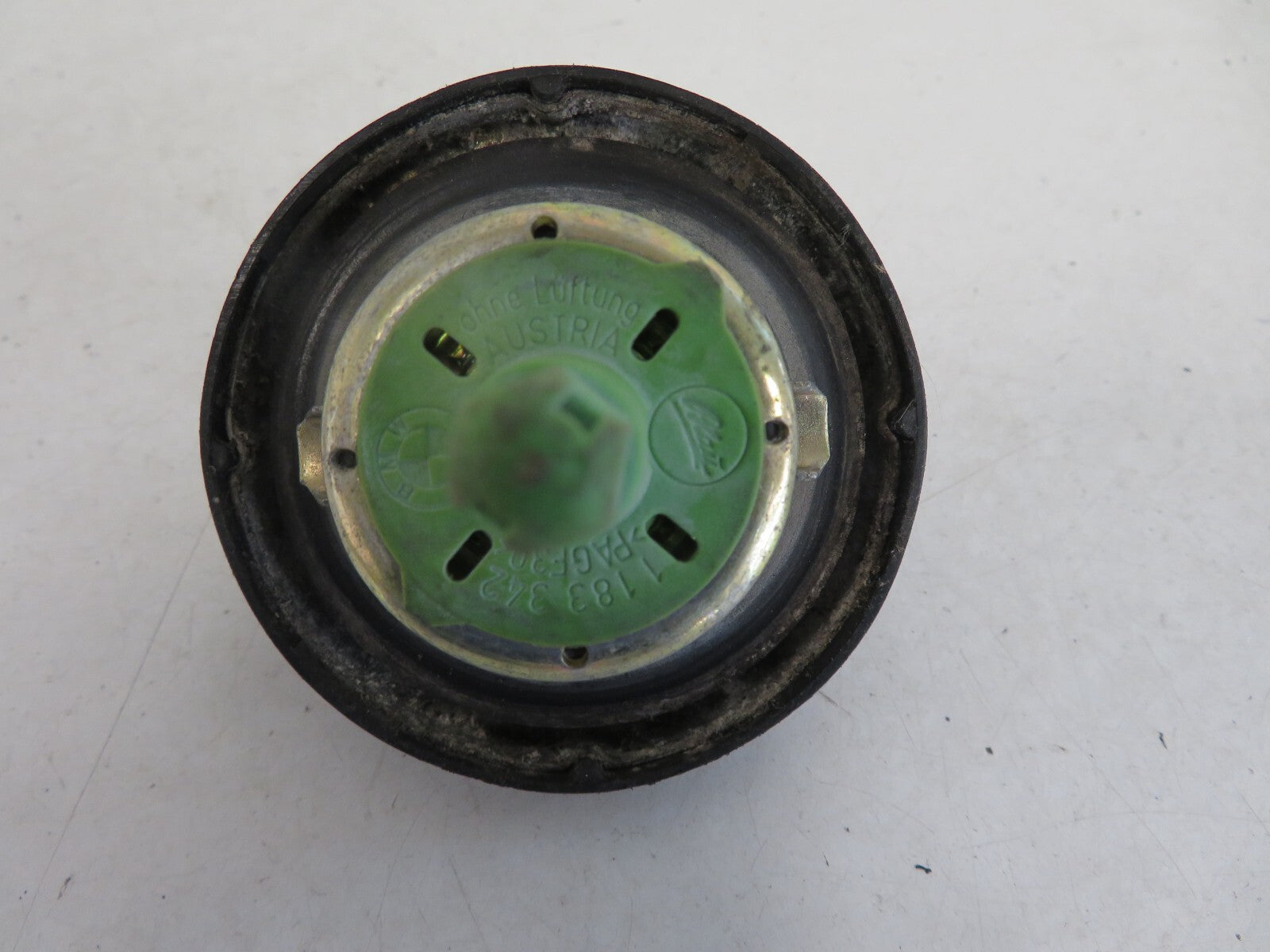 BMW 5 SERIES E39 FUEL CAP 1996-2003 1518-35