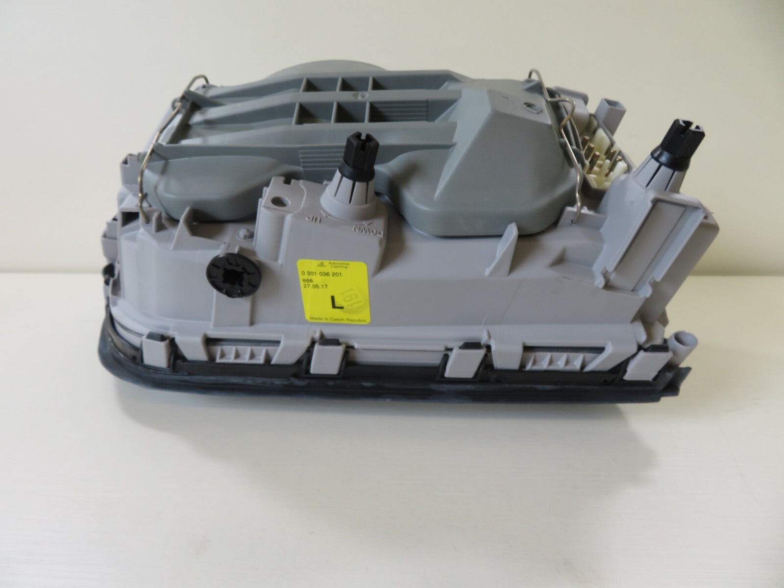 NS PASSENGER LH BOSCH HEADLIGHT 0301036201 FOR MERCEDES C CLASS 1993-2000 #RMS