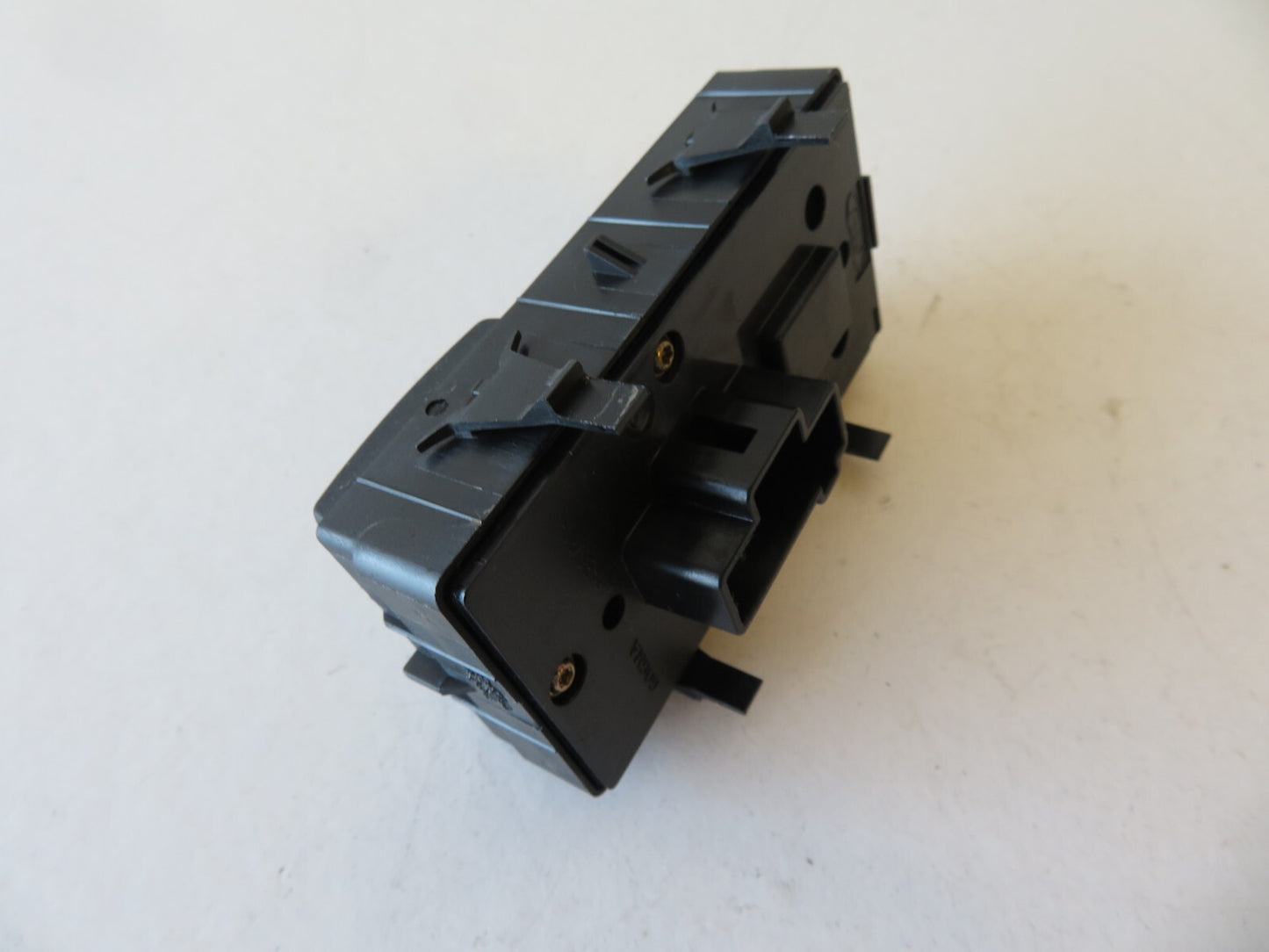 FORD MONDEO MK3 OS DRIVER WINDOW SWITCHES 2001-2007 RA04