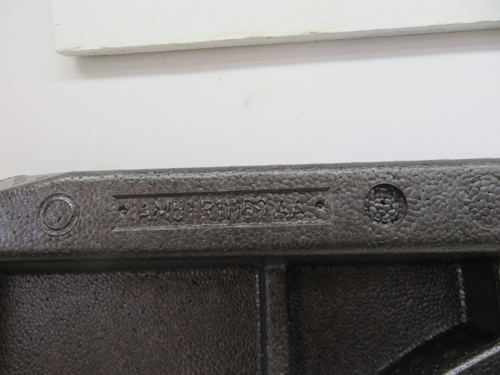 FORD C MAX REAR BOOT FOAMS LEFT AND RIGHT 2011-2015