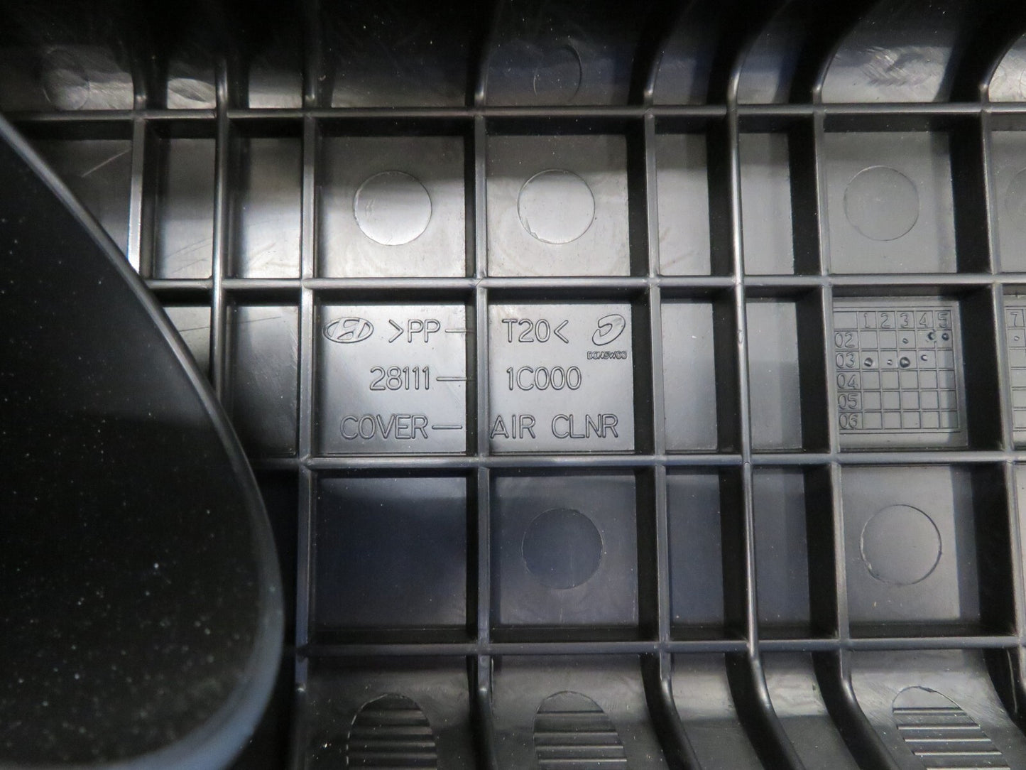 HYUNDAI GETZ AIR FILTER BOX 28111-1C000 2002-2005 1647-1