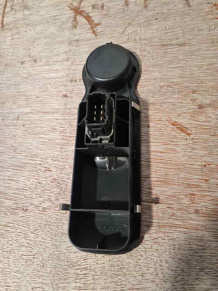 RENAULT MODUS 2004-2008 PASSENGER WINDOW SWITCH A01