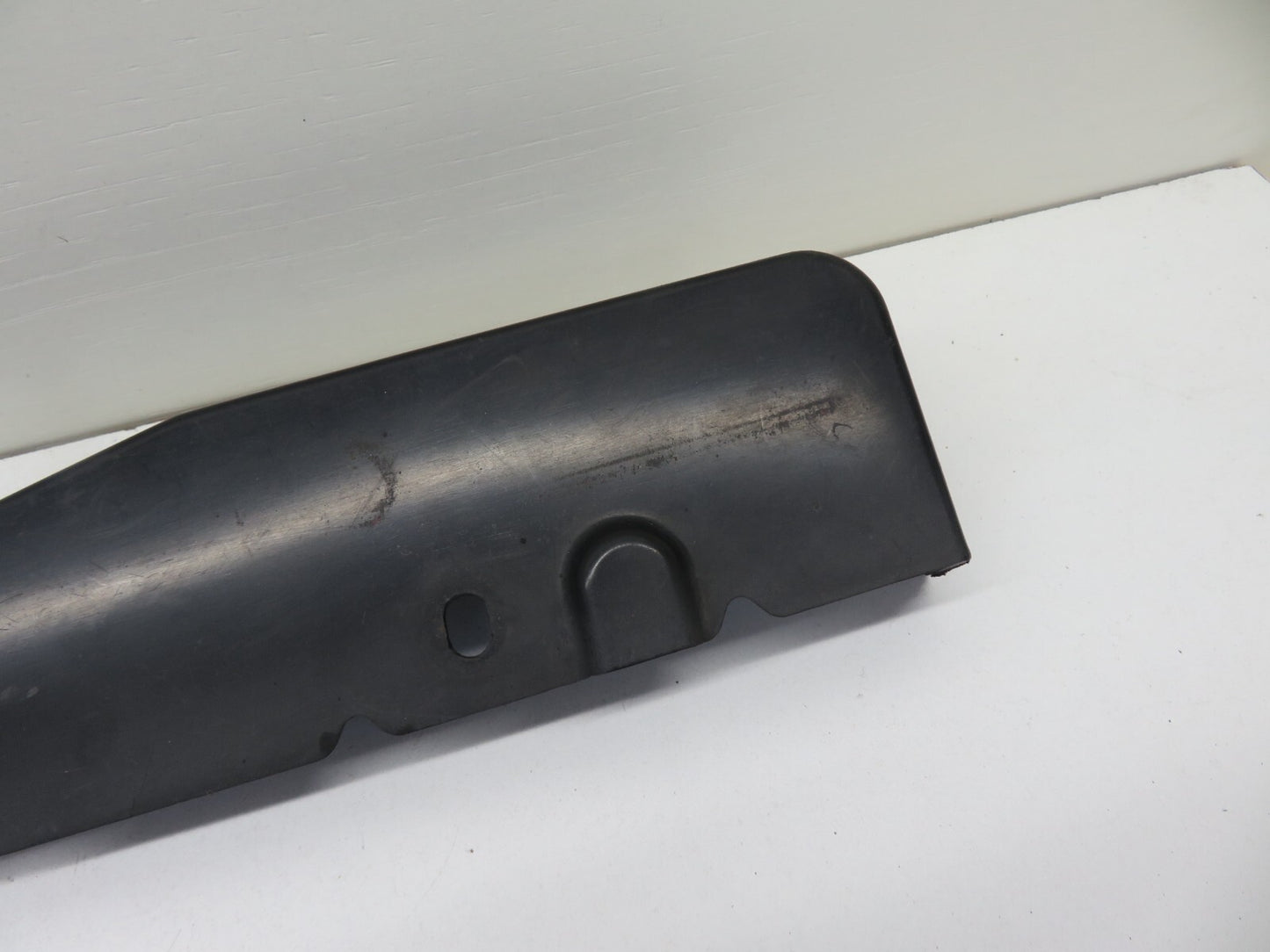 FORD FOCUS ST 225 OS DRIVER FENDER TRIM 4M51-A02476-A 2006-2010 1232-9