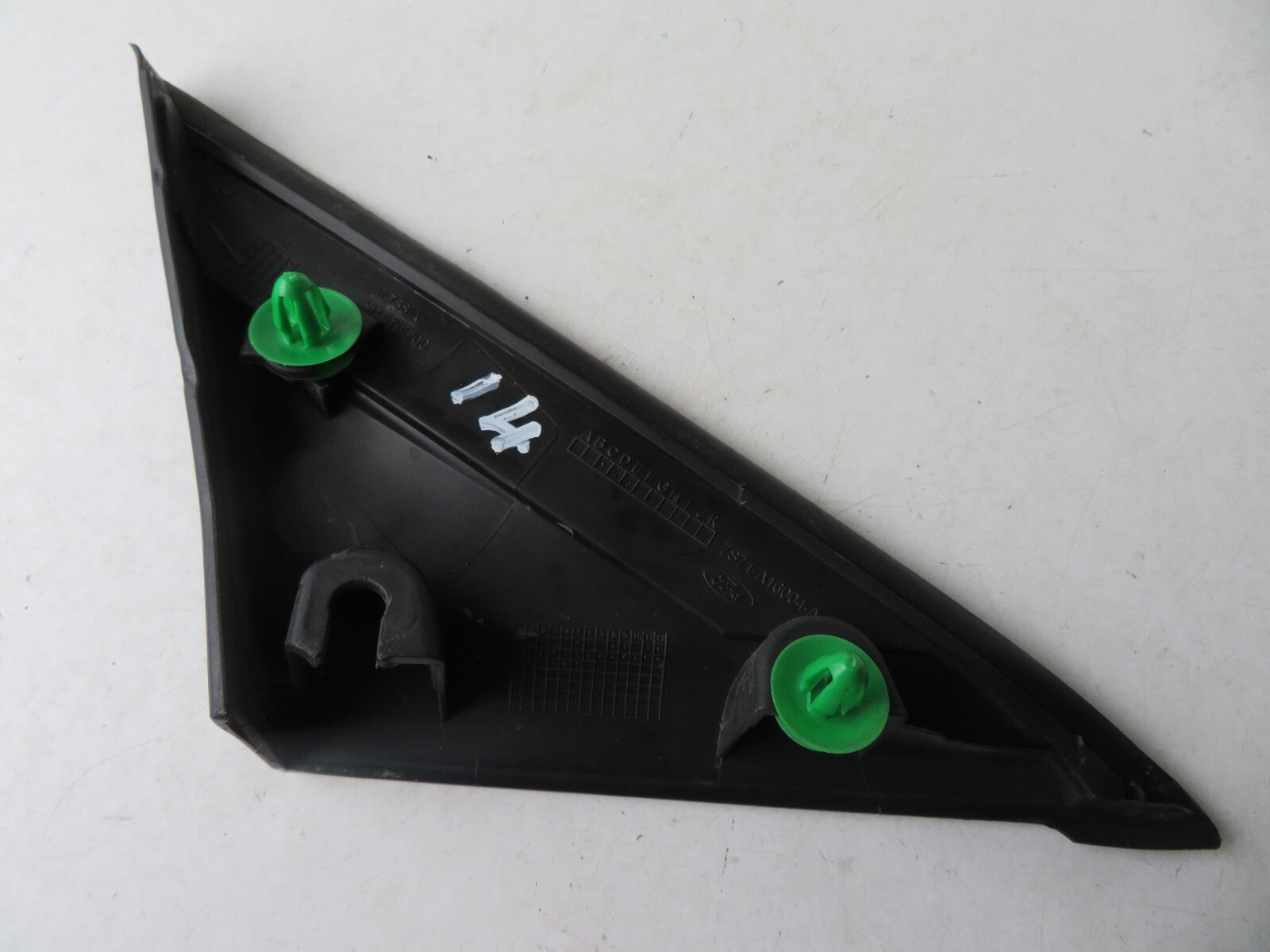 FORD MONDEO MK4 NS FRONT QUARTER TRIM 7S71-A16004-A 2007-2011 1201-14 SA