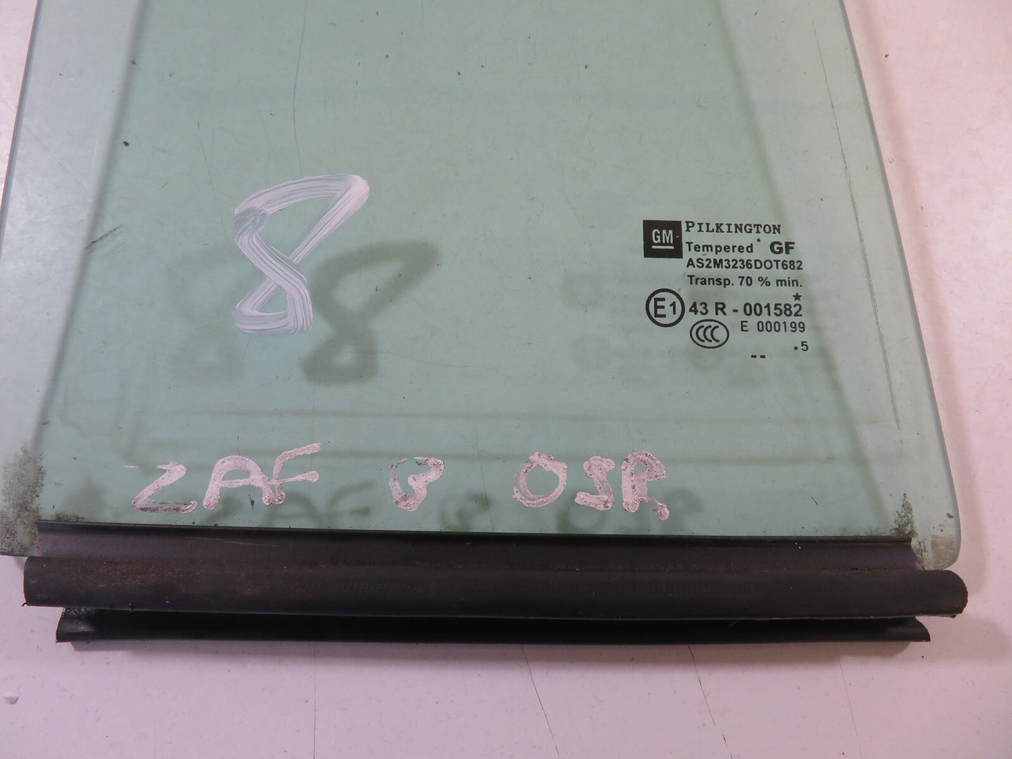 VAUXHALL ZAFIRA B OSR QUARTER GLASS RIGHT REAR DOOR GLASS 2005-2009 misc1659-8