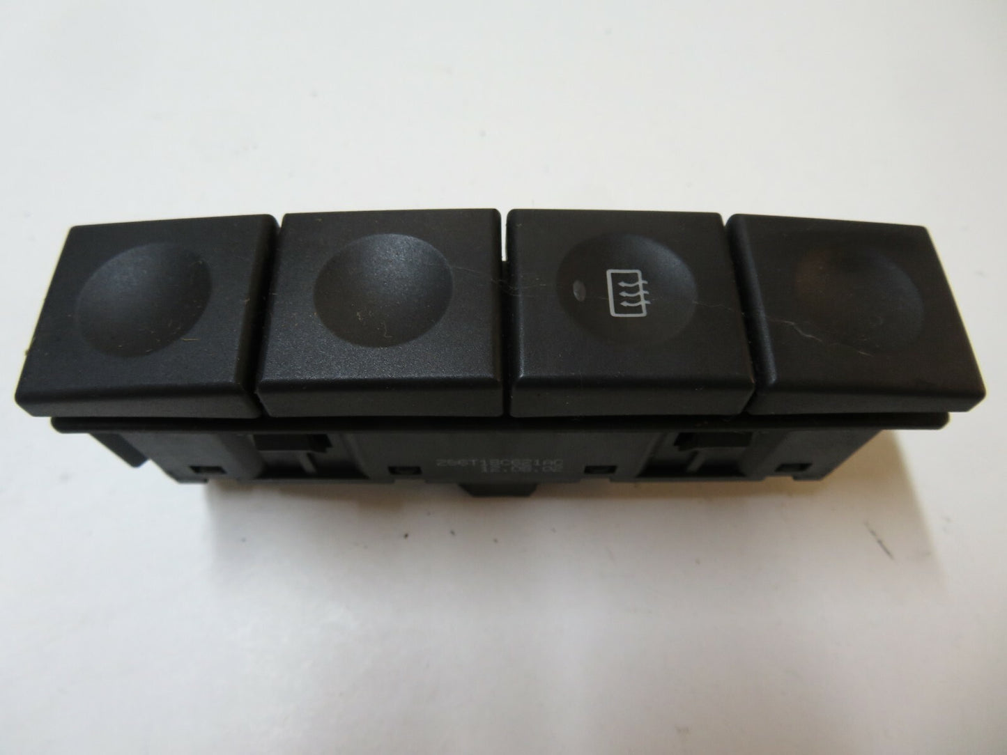 FORD FIESTA MK6 PRE FACELIFT WINDOW DEMIST SWITCH 2S6T-18C621-AC 2002-2007 