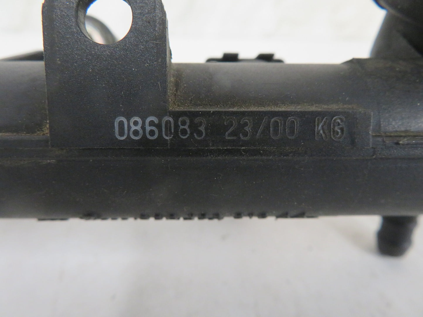 VOLKSWAGEN VW POLO 6N2 FUEL RAIL INJECTORS 030133319AA VAGMIX1512-8