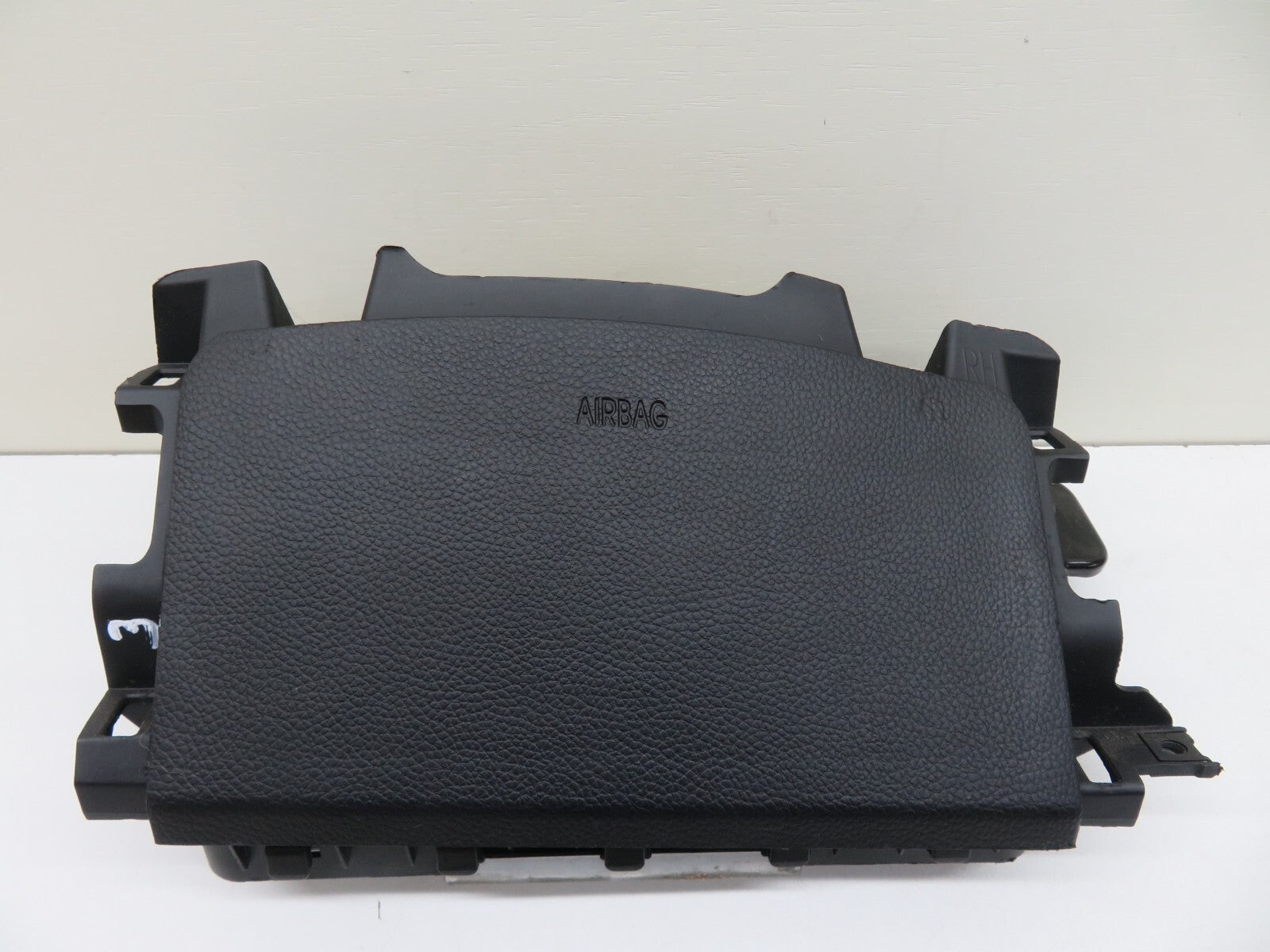 HYUNDAI I40 FRONT KNEE AIR BAG 2011-2015 A581-3