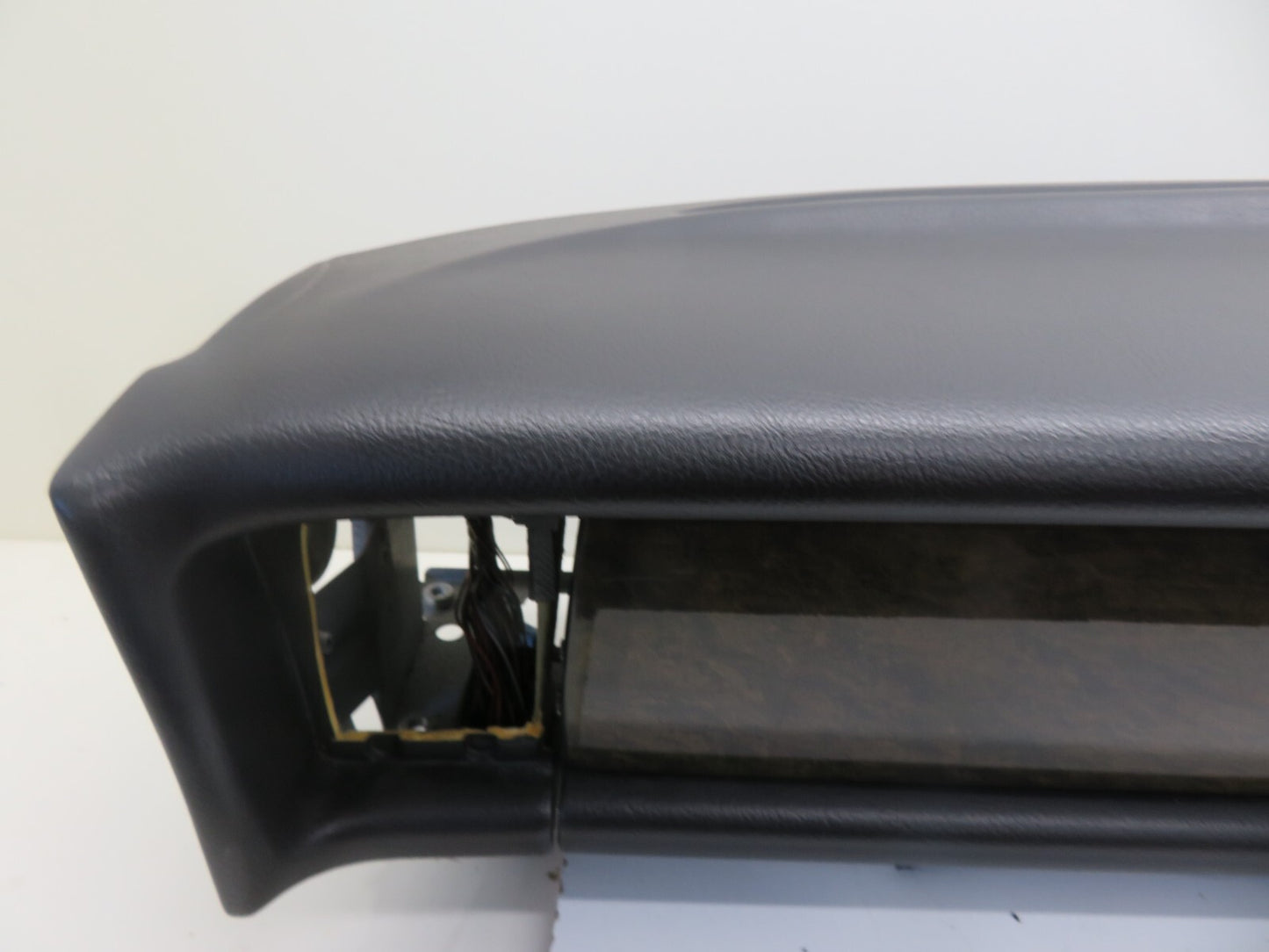 JAGUAR XJR DASHBOARD WITH PASSENGER AIR BAG 1994-2001