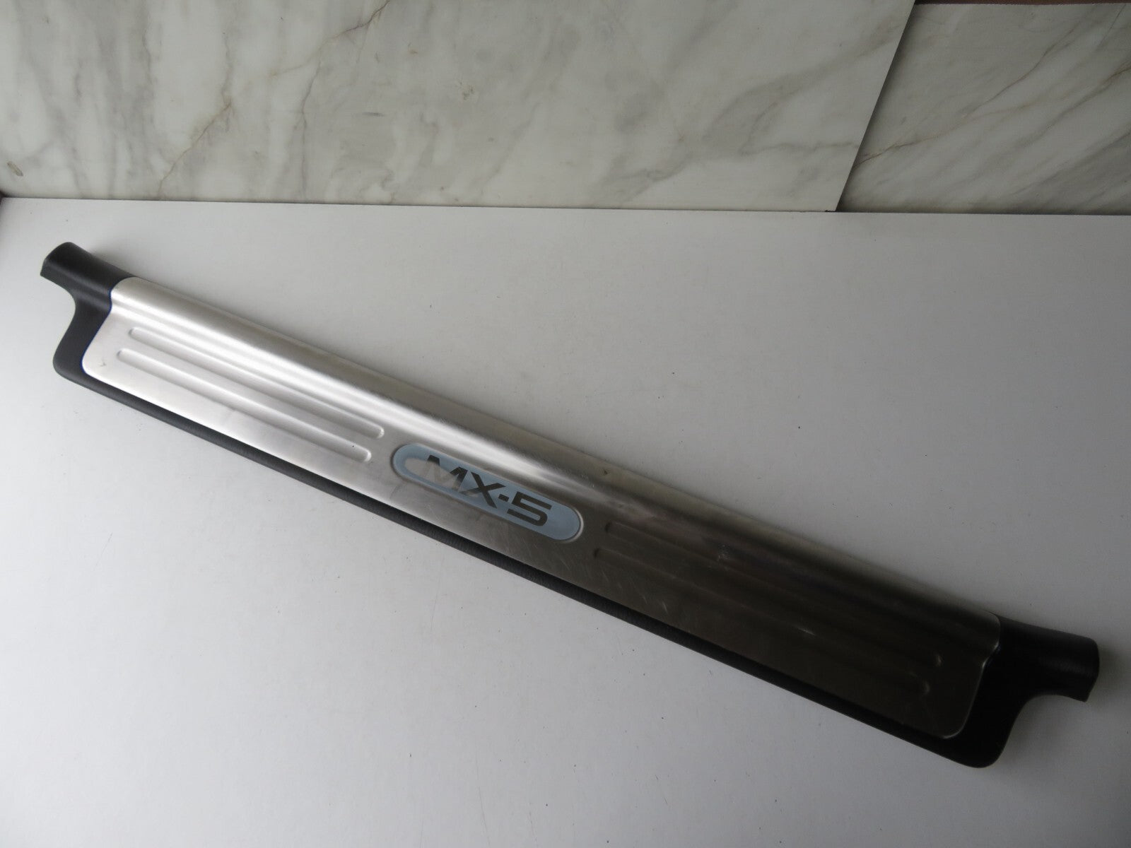 MAZDA MX5 MX-5 MK2 INTERIOR KICK PANEL SILL TRIMS PAIR 1998-2005