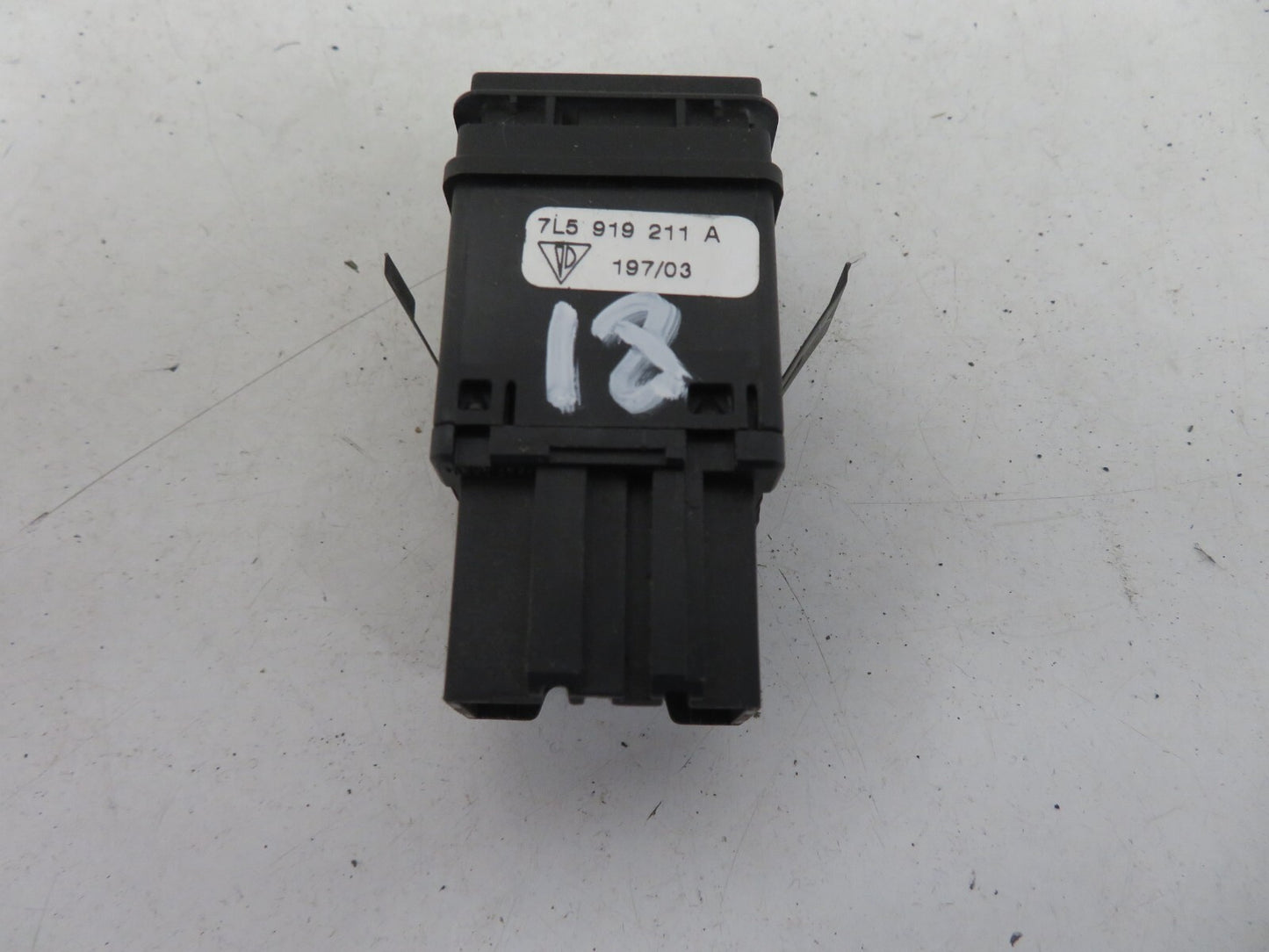 PORSCHE CAYENNE PASSENGER AIR BAG SWITCH 7L5919211A 2003-2009 STMIX1458-18