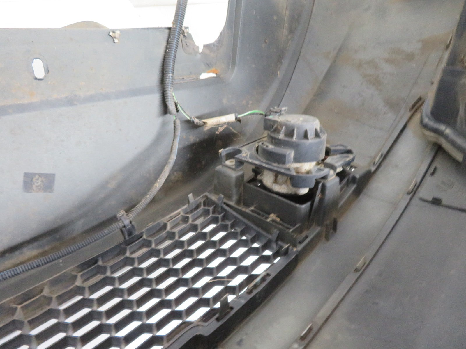 FIAT 500 DIESEL EDITION FRONT BUMPER COMPLETE (SEE PHOTOS) 2007-2012