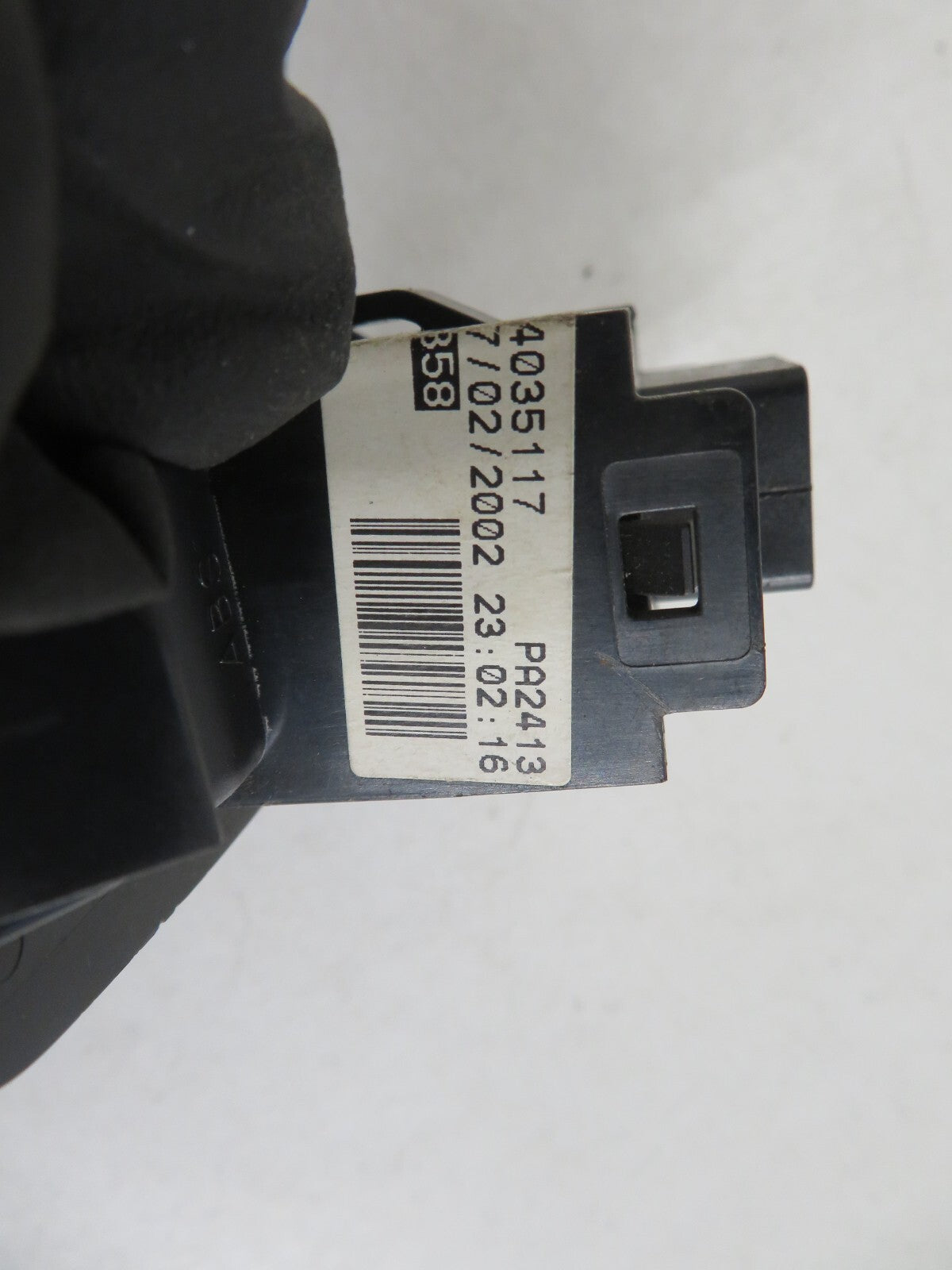 TOYOTA COROLLA REAR WINDOW SWITCH LEFT SIDE 84810-02040  2004-2007 MIX1424-22