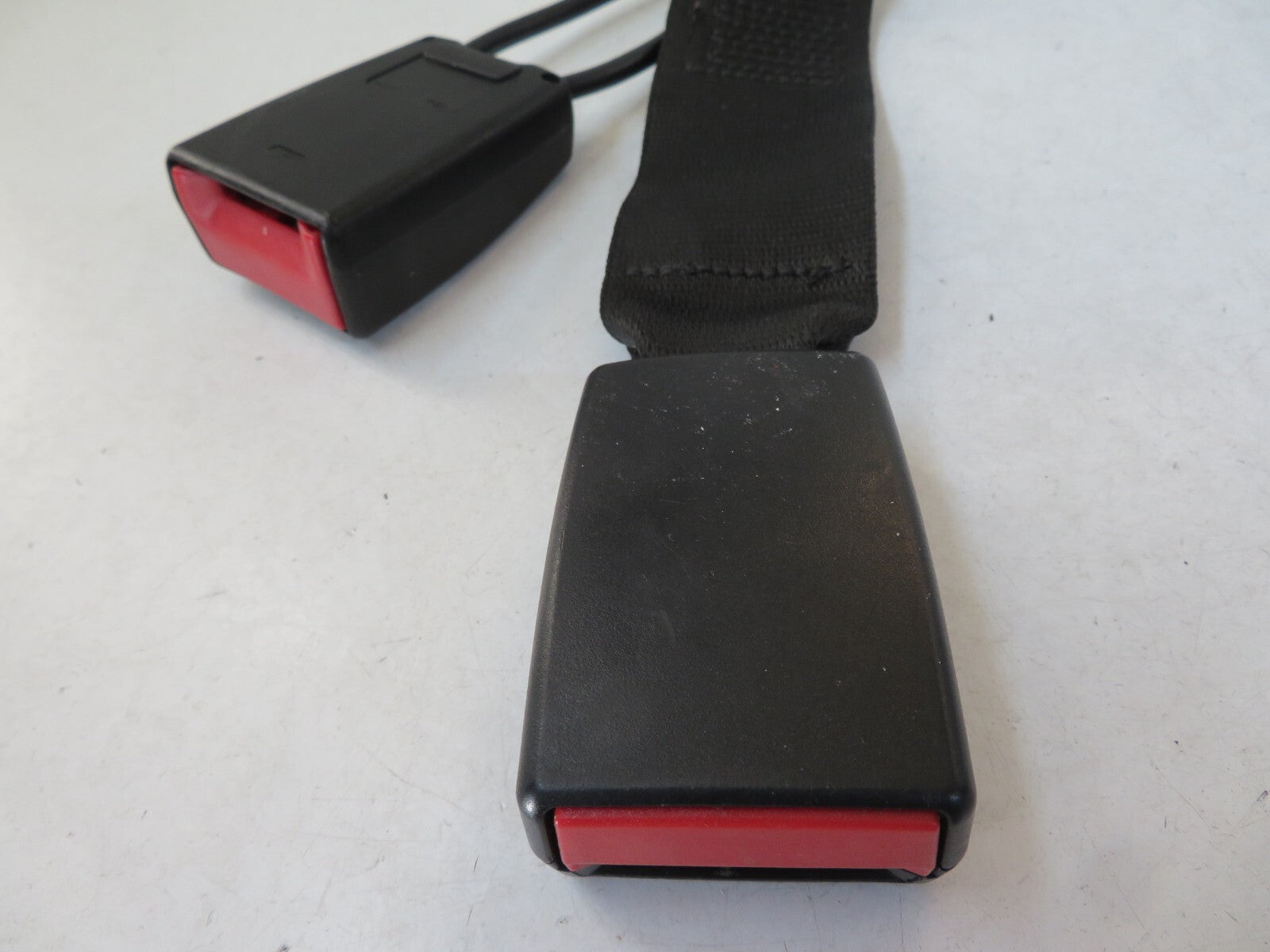 MERCEDES S CLASS W220 REAR SEAT BELT BUCKLES MIDDLE 2208600869 1998-2005 A1415-7