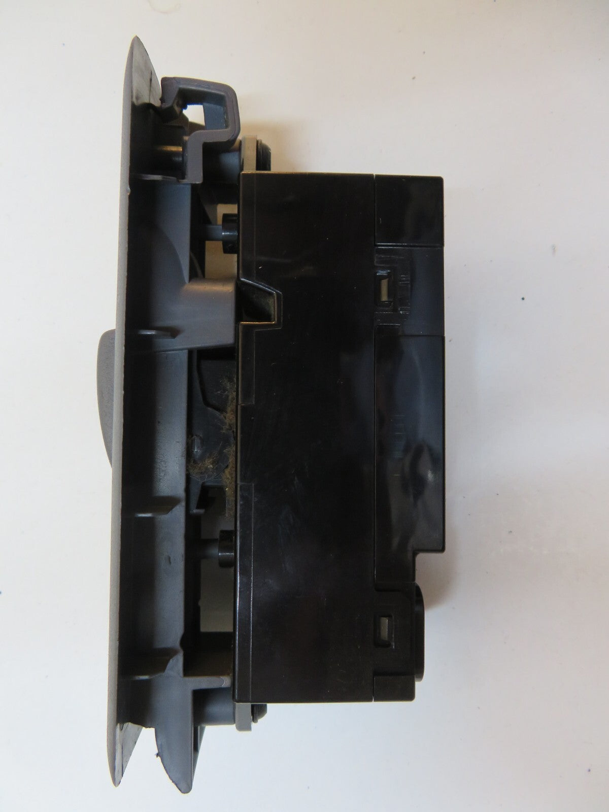 MITSUBISHI COLT OSR WINDOW SWITCH 2002-2008 B7