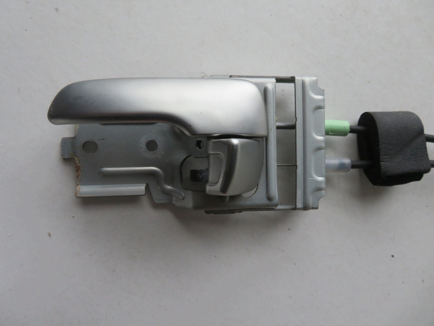 MAZDA MX5 MK2 NS PASSENGER DOOR LOCK CATCH 1998-2004 A1204-1