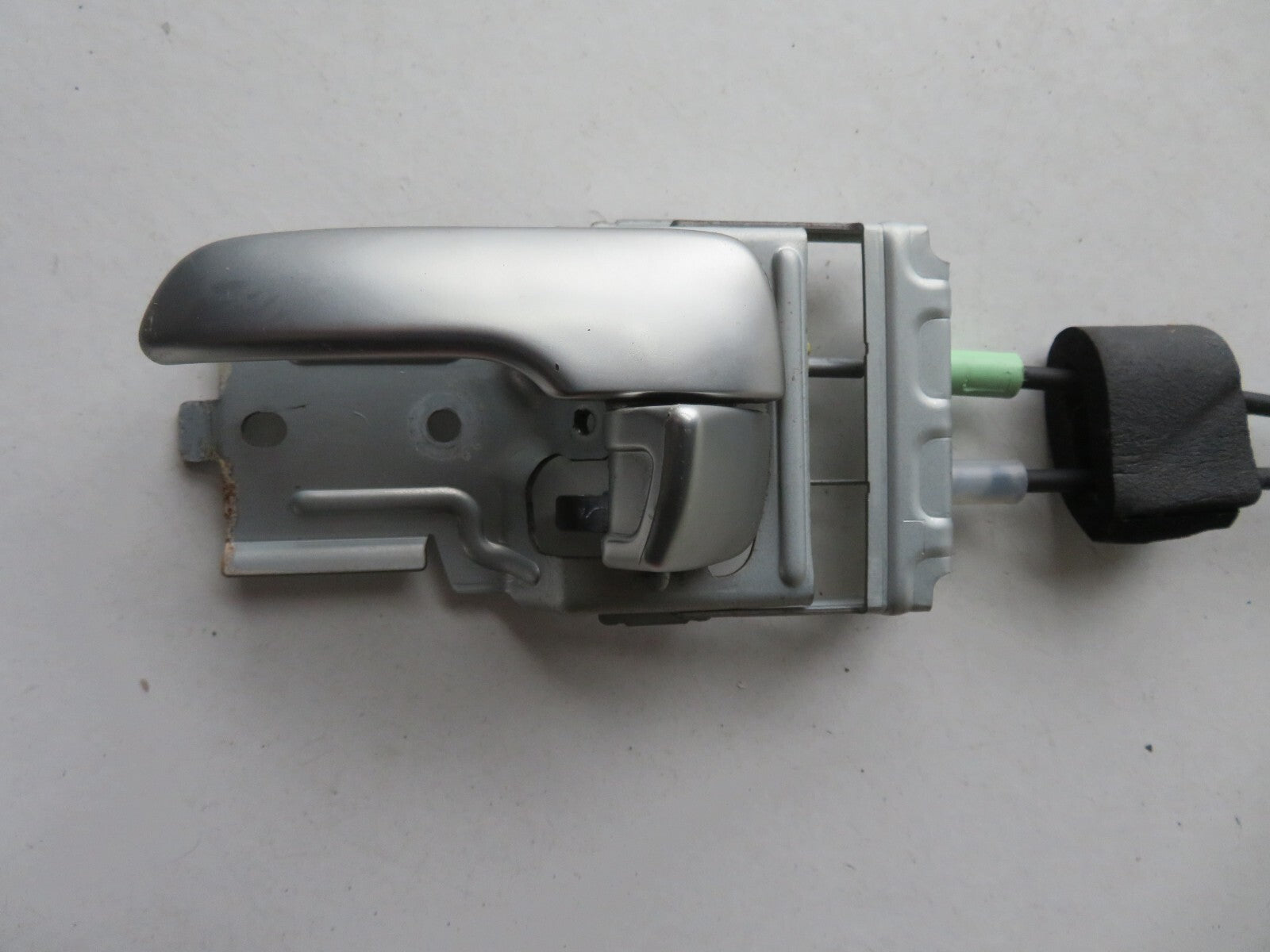 MAZDA MX5 MK2 NS PASSENGER DOOR LOCK CATCH 1998-2004 A1204-1