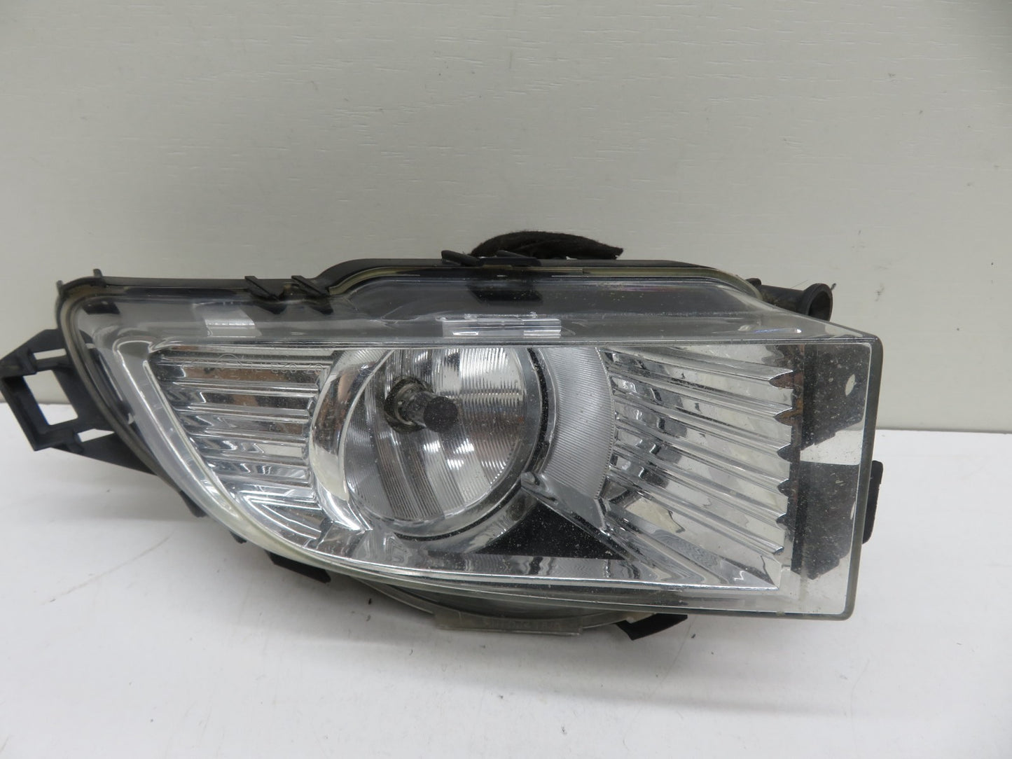 VAUXHALL INSIGNIA NS PASSNEGER FRONT FOG LIGHT 13226828 2008-2013 1155-11