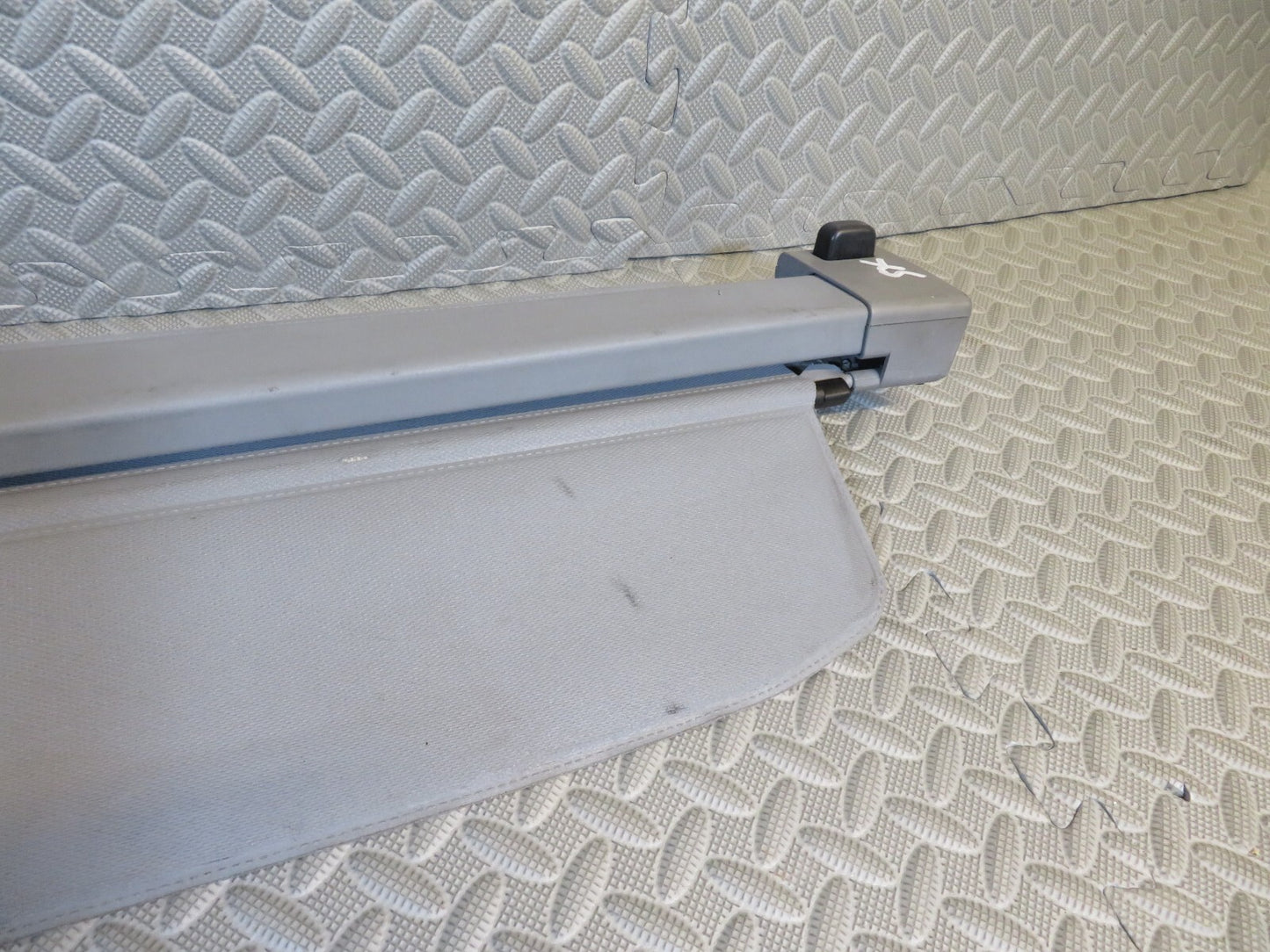 BMW X5 E53 PARCEL SHELF LOAD COVER GREY (SEE PHOTOS) 1999-2003