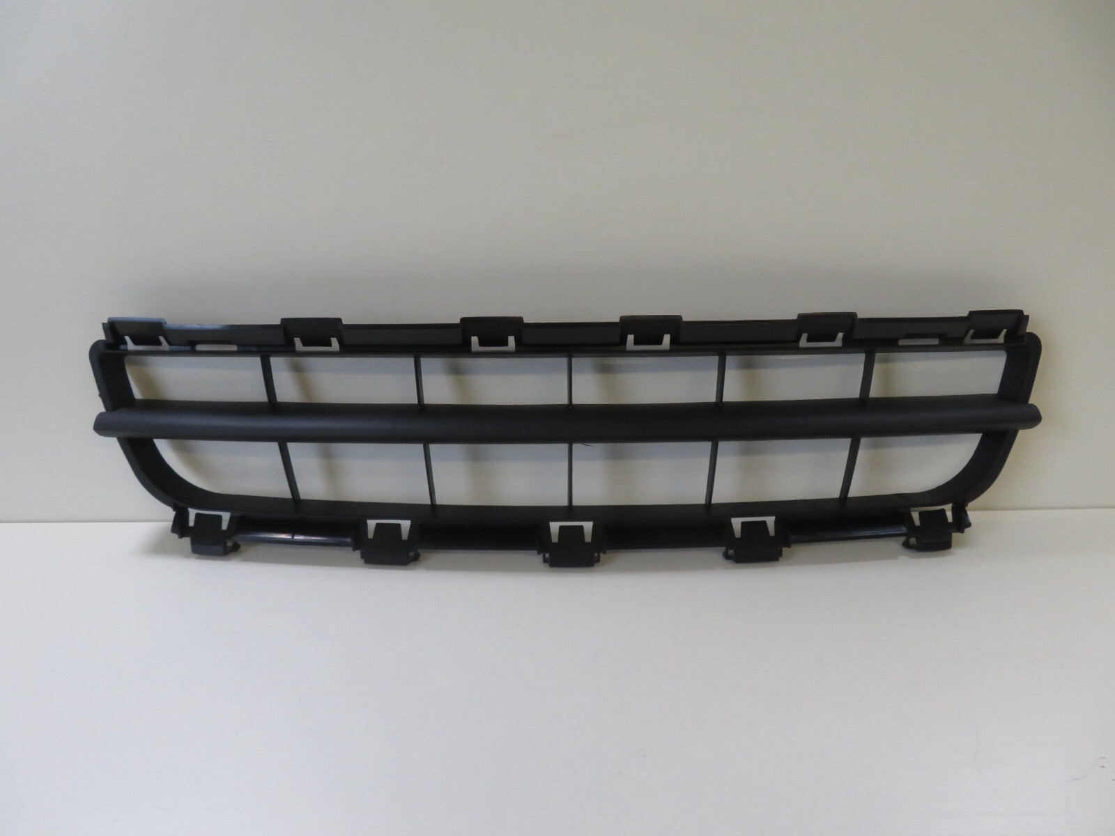 FRONT LOWER BUMPER GRILLE FOR RENAULT CLIO CAMPUS 2006-2010
